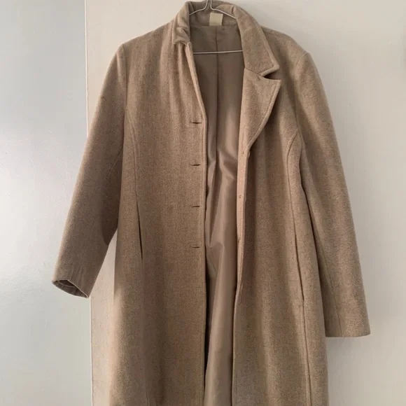 Wool mid-size - Picture 2 of 3